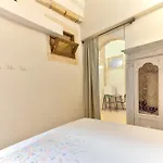 Authentica Apartment