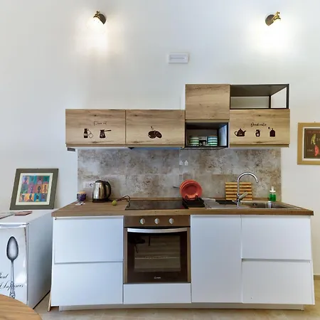 Authentica Lägenhet