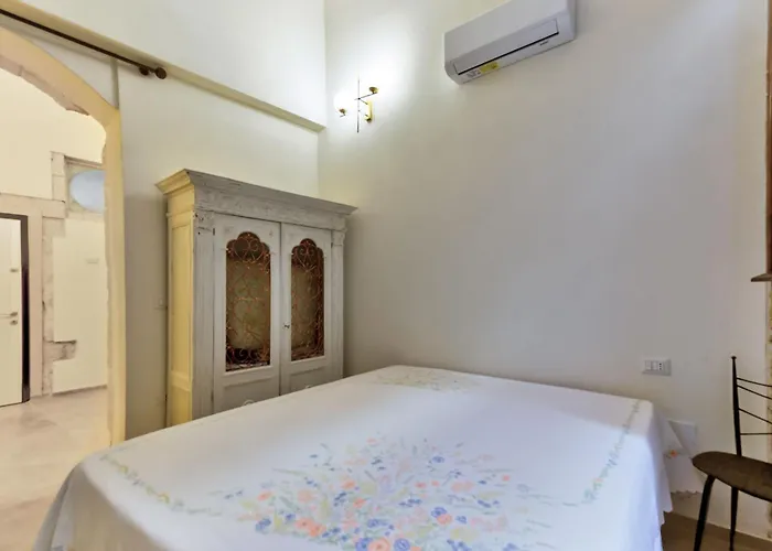 Authentica * 锡拉库扎