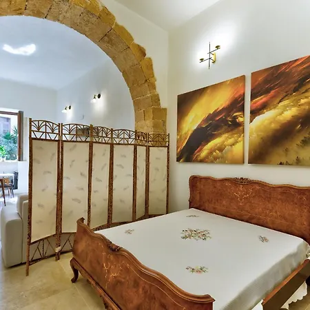 Authentica Daire Siraküza